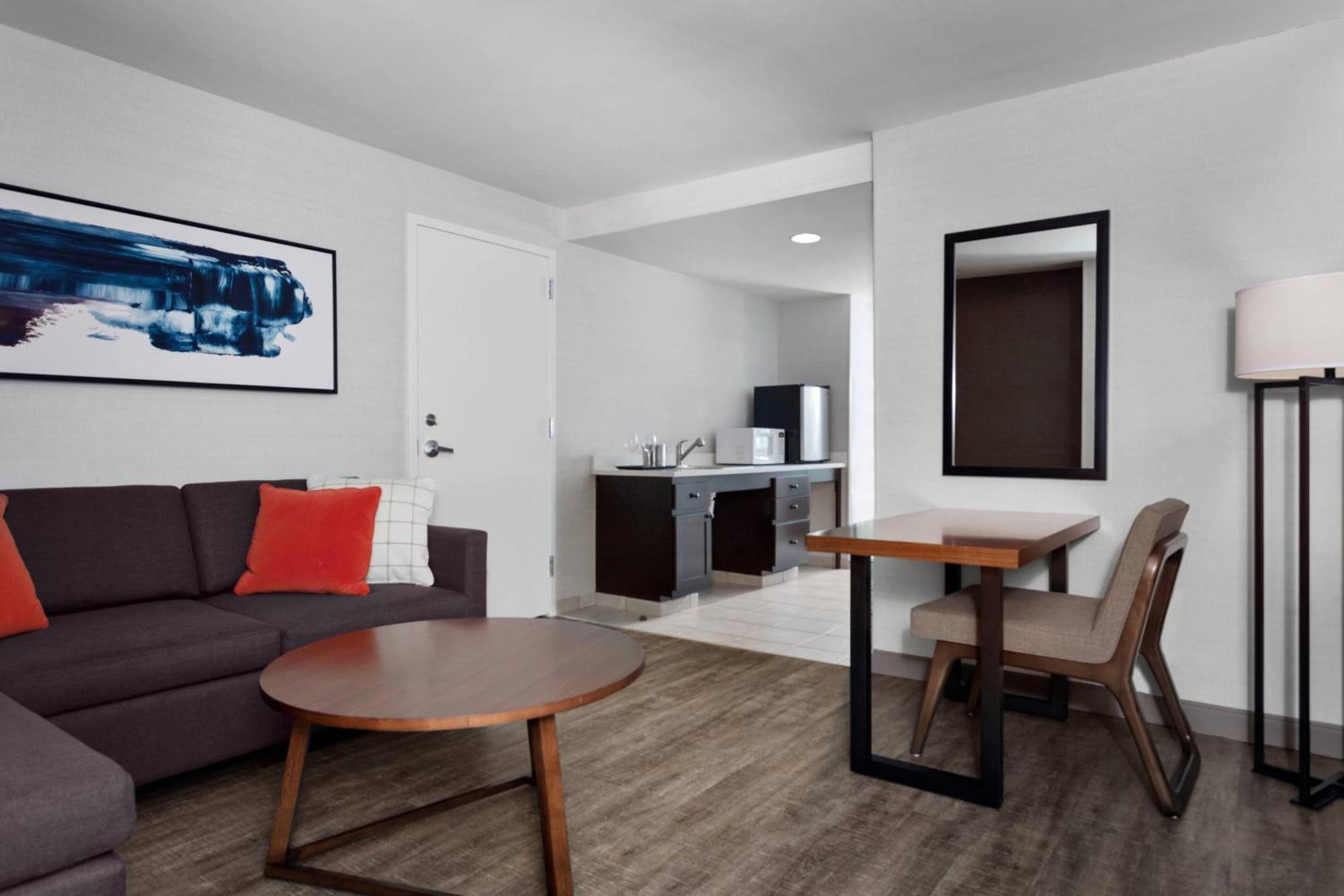 Delta Hotels by Marriott Burlington Buitenkant foto