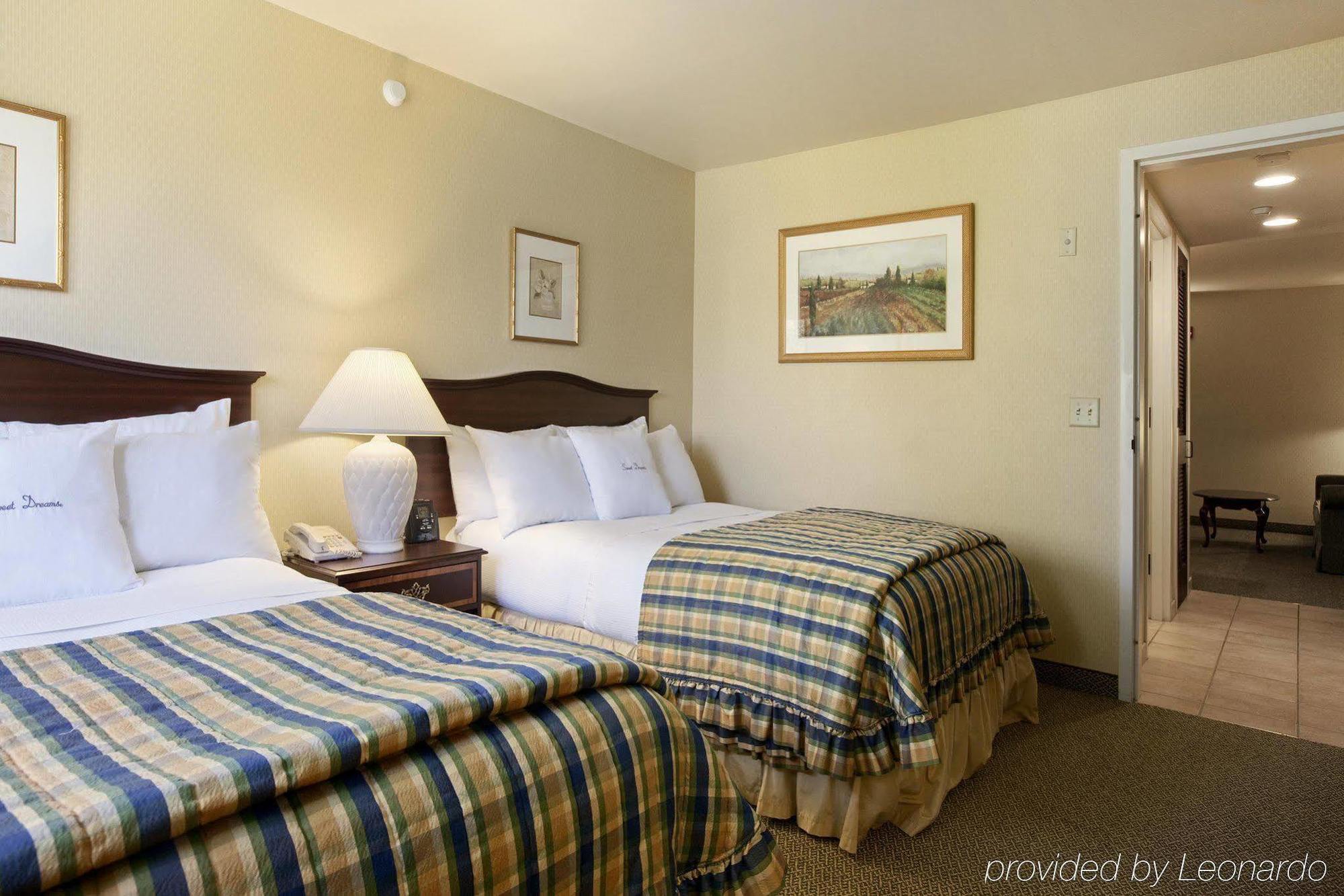 Delta Hotels by Marriott Burlington Buitenkant foto